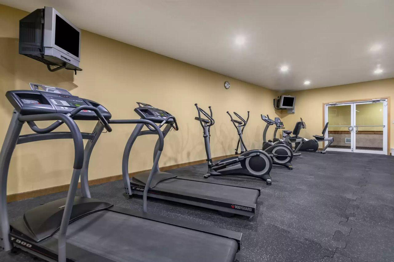 Mountain Edge Suites At Sunapee, Ascend Hotel Collection Mount Sunapee Extérieur photo